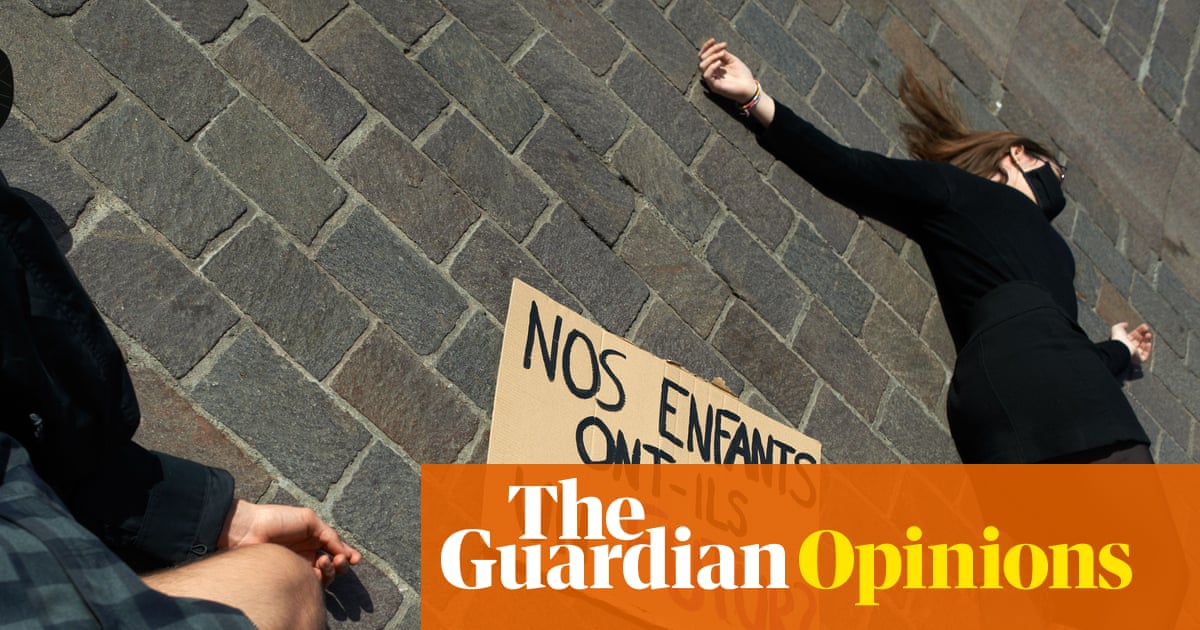 How to feel optimistic in the face of crisis? Ask the kids fighting slug-like aliens | Alexander Hurst