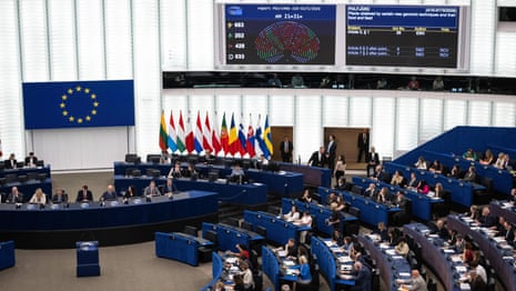 Rightwing MEPs chant ‘send them back’ after controversial deportation plans are passed – video