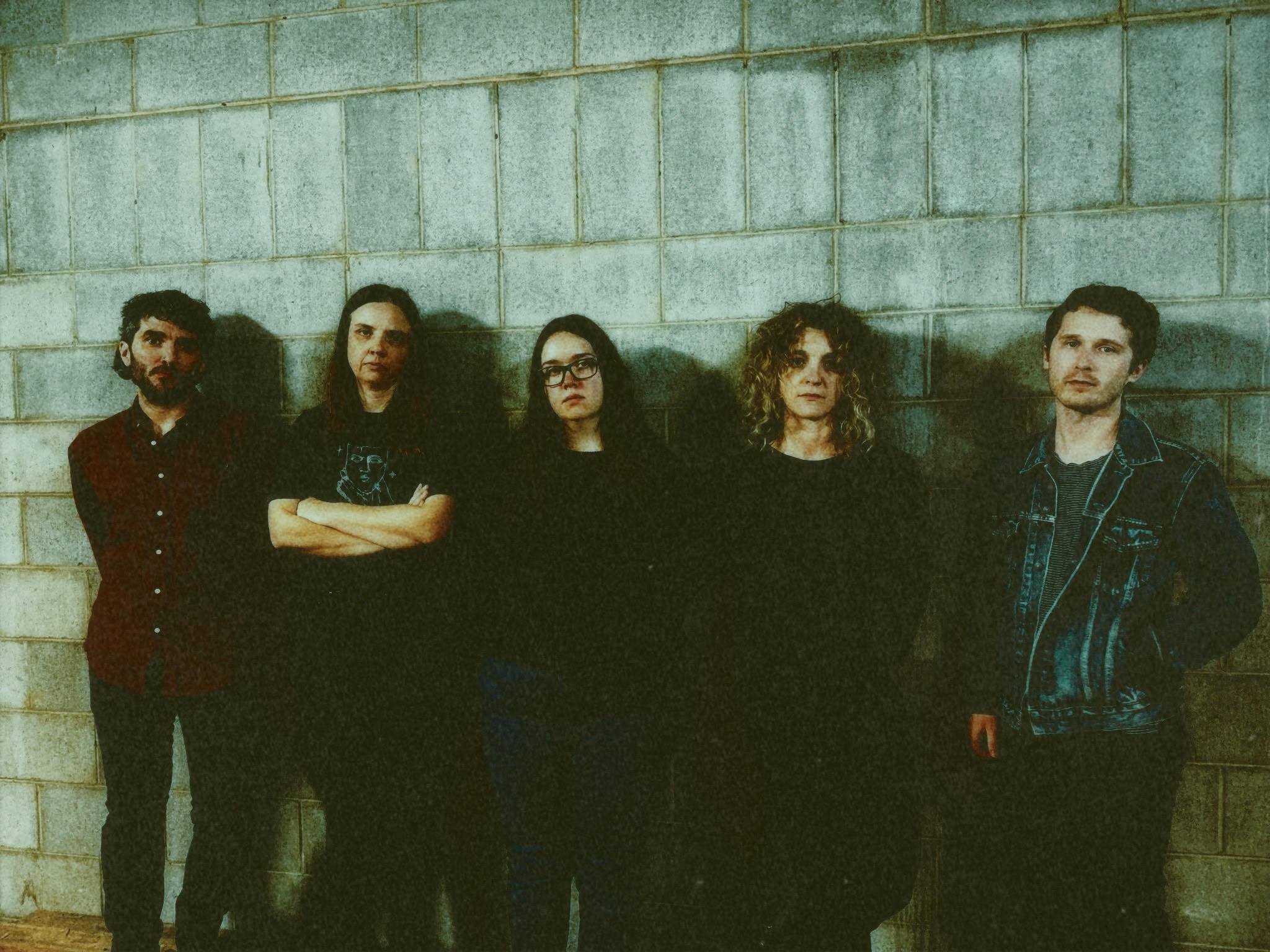Album Review: Meanjin/Brisbane’s Ancient Channels electrify the darkness with the barbed-wire dream pop of ‘Static Spirit’