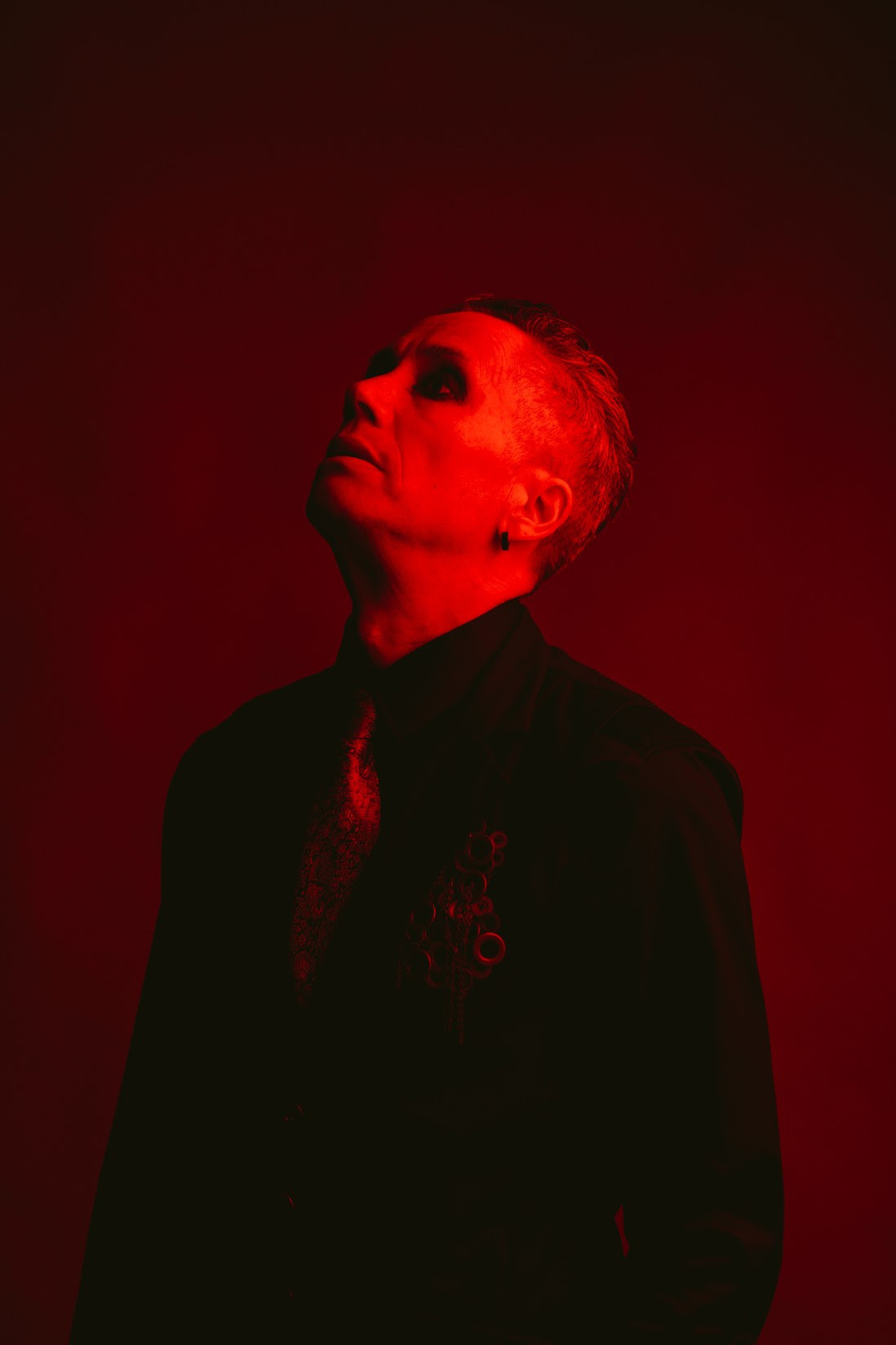 News: iOTA Announces First Album in a Decade, ‘Hours Disappear’
