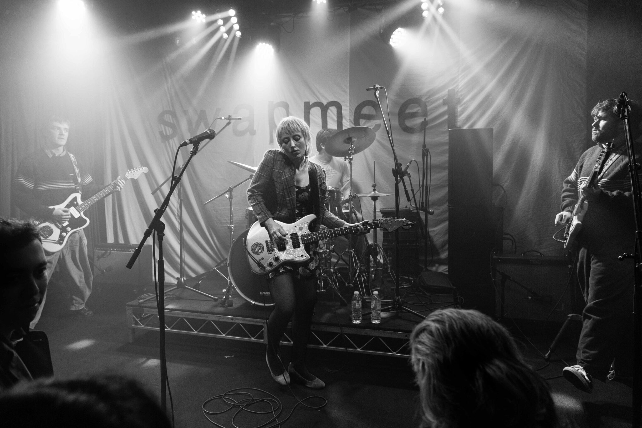 Live Gallery: Swapmeet turn intricate indie rock into an intimate show at Melbourne’s Northcote Social 17.09.2026