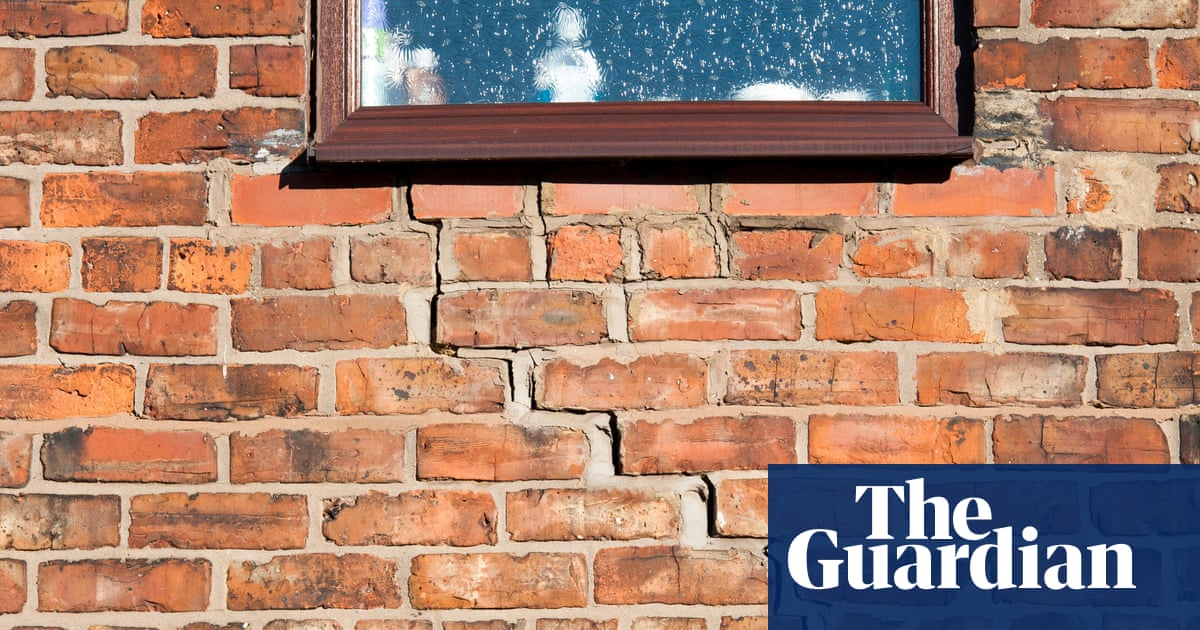 UK homeowners: has the hot weather damaged your property? | Home insurance