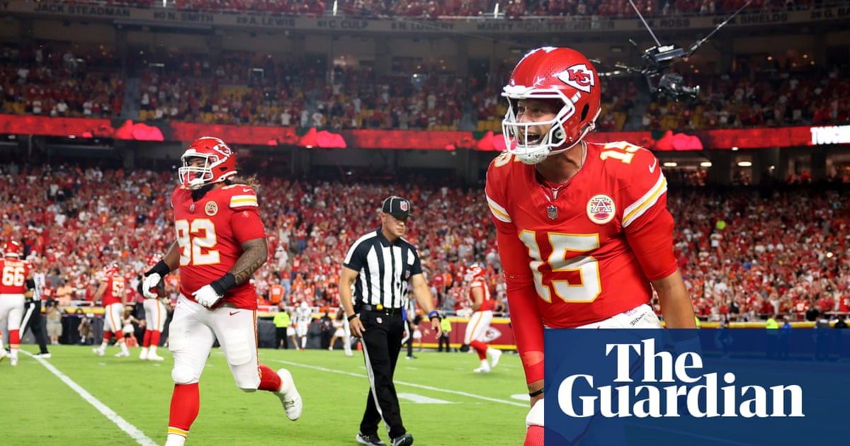 Patrick Mahomes triumphant on NFL return as Chiefs beat up misfiring Broncos | NFL