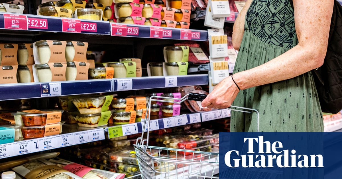 UK food and drink trade deficit largest since 2000 at £21bn | Food & drink industry