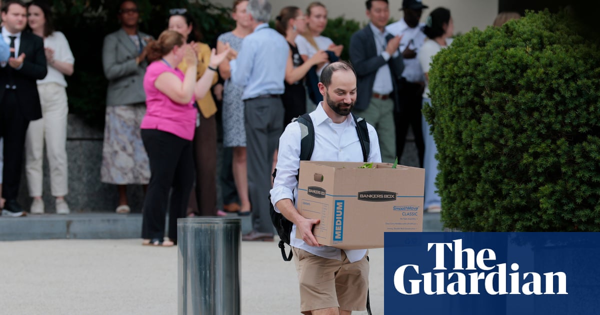 US government paid federal employees $9.5bn not to work amid Doge cuts – report | Trump administration