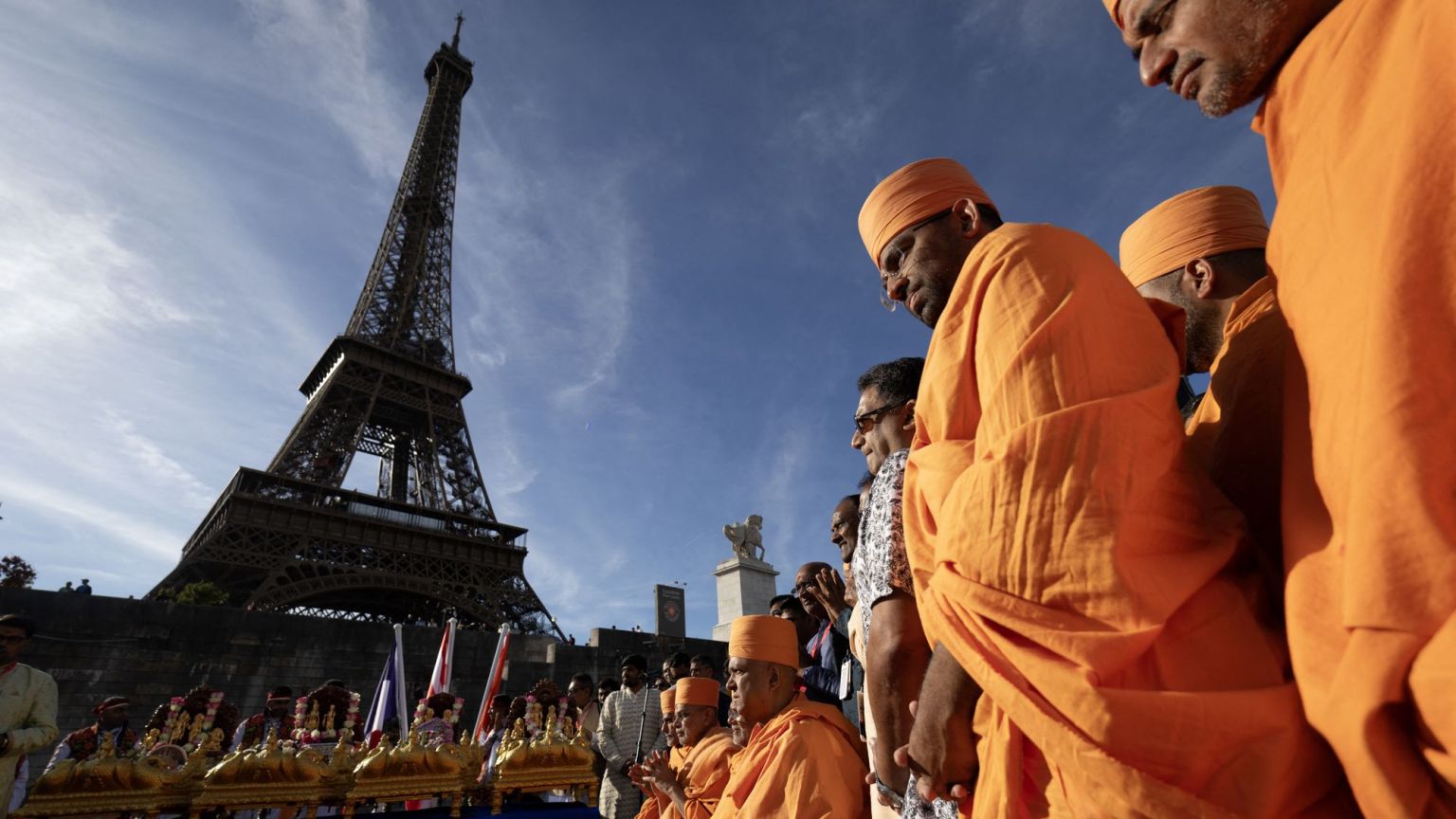 The Eiffel Tower’s shameful cover-up of women