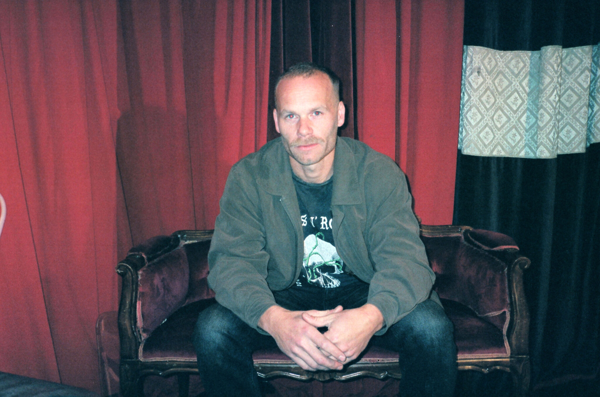 Premiere: The Hunter Express slink into view on atmospheric new single ‘Easier’.