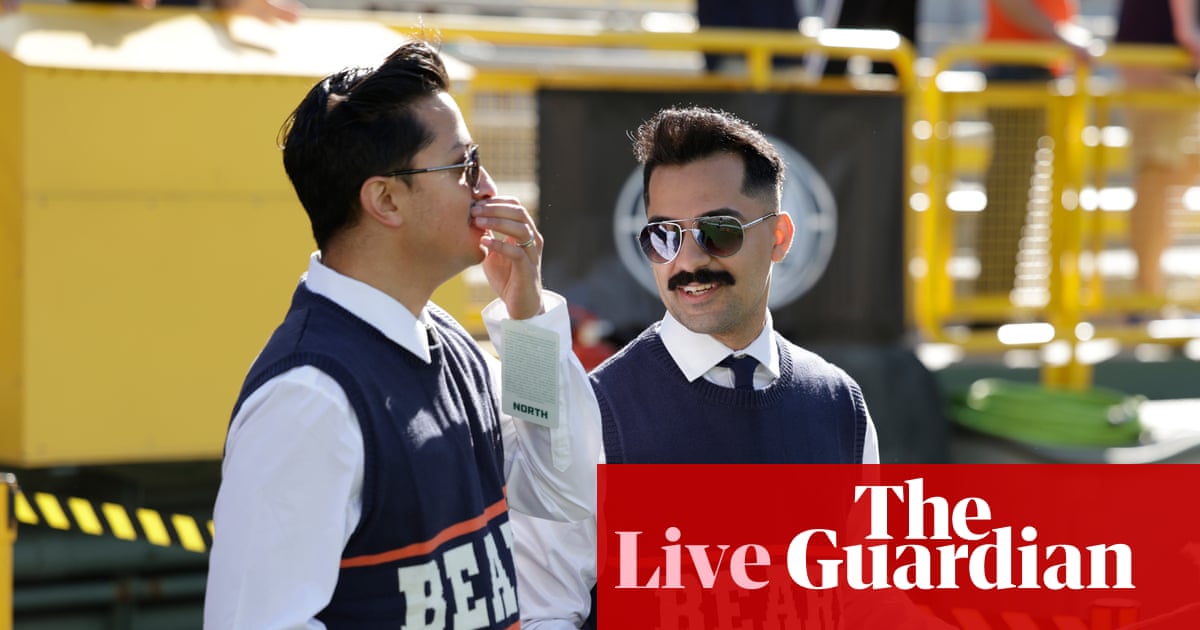 Bears v Packers, Raiders v Patriots, Vikings v Saints: NFL week five – live | NFL