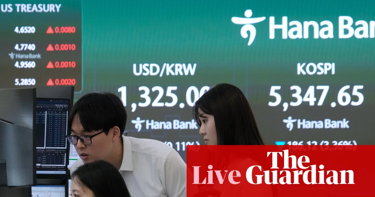 Global stocks wobble as AI fears grow; retail sales in Great Britain fall in September as shoppers cut back – business live | Business