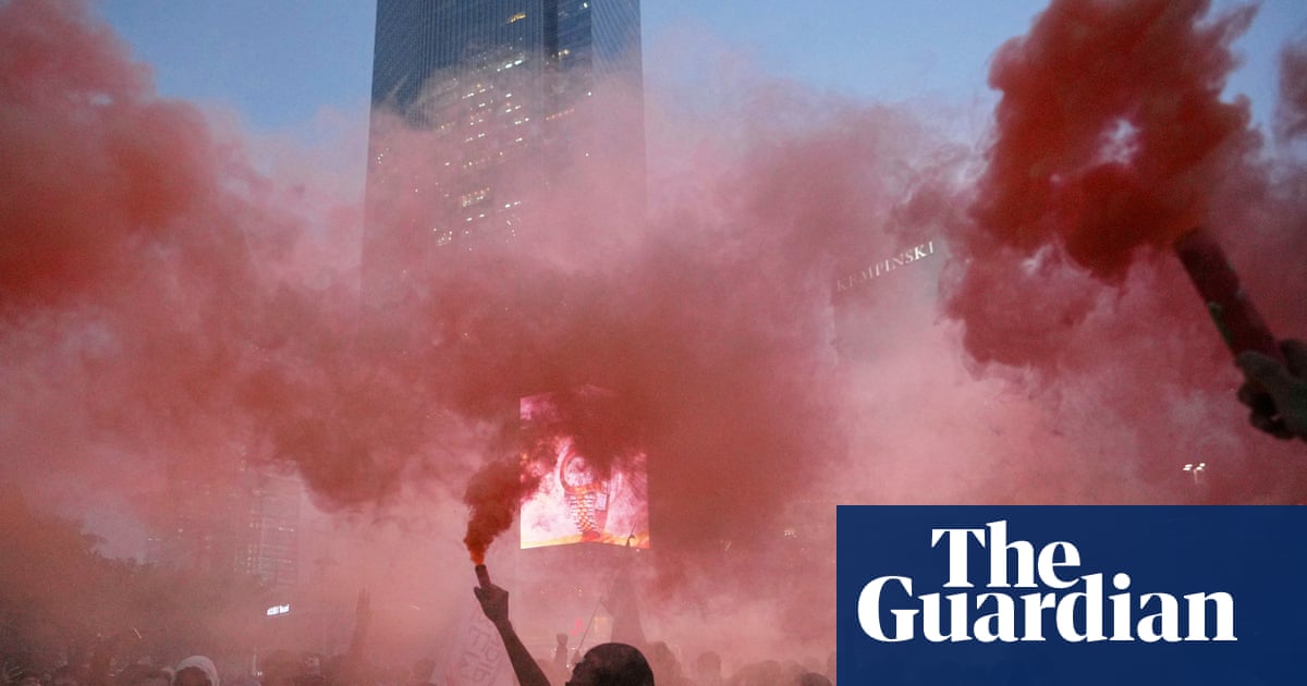 ‘Feels like we’ve gone backwards’: Indonesia’s choking haze provides spark for wider protests | Indonesia