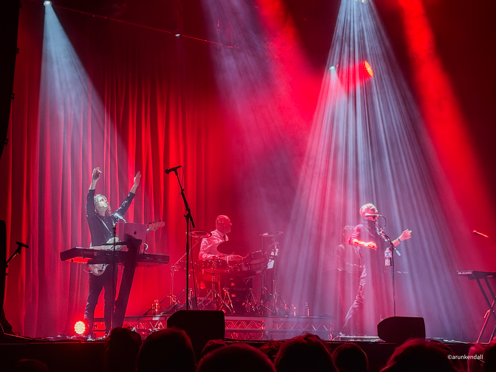 Live Review plus Gallery: Midge Ure turns a freezing Hobart spring night into a celebration of a catalogue that refuses to date – Odeon Theatre, Hobart, 13.10.2026